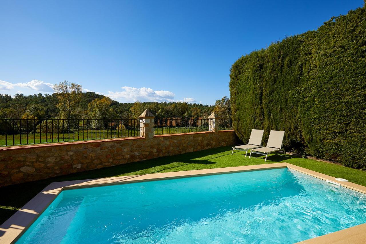 Cal Bisbe, Your Rural Holiday Home Capmany Luaran gambar