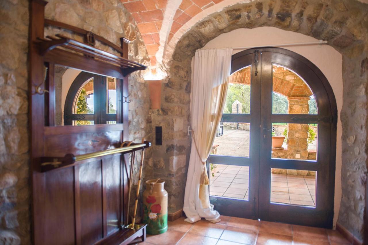 Cal Bisbe, Your Rural Holiday Home Capmany Luaran gambar